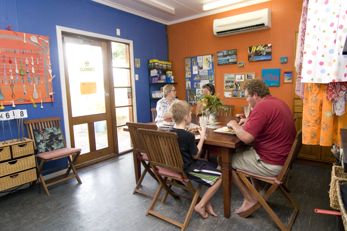 _3KW7564.jpg - Patrons experiencing a Dory's Sunday breakfast